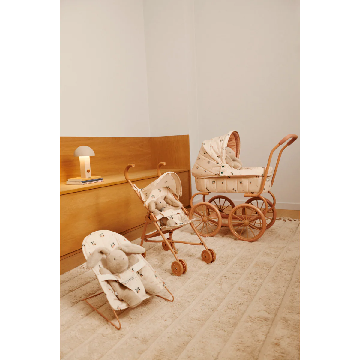 Adaline Doll Pram - Peach / Sea shell - Image 5