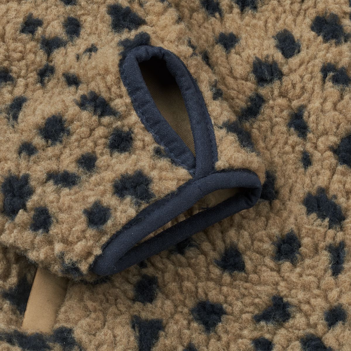 Nolan Pile Jacket - Leo spots / Oat - Image 4