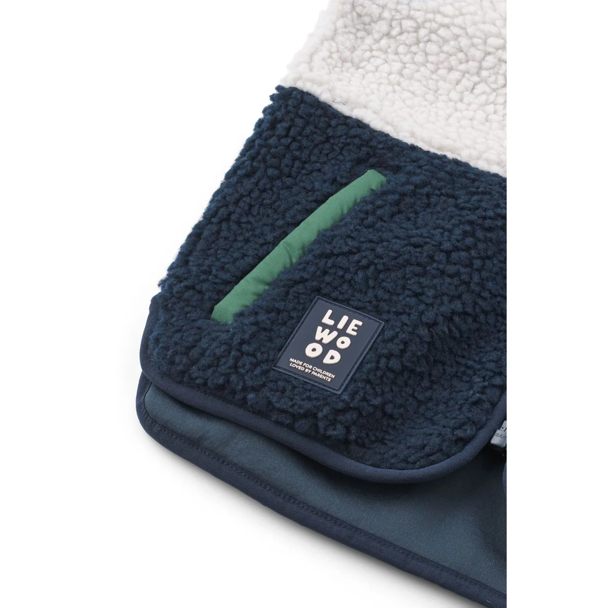 Vada Pile Vest - Play mix - Image 4